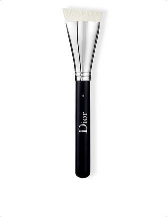 Backstage contour brush 15