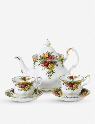 Old Country Roses 5-piece tea for two set