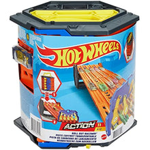 Hot Wheels curly racetrack becomes a 5-lane racetrack, can be combined with other sets, 1pm 1:64 Scale Hot Wheels Car Included, 4 years of age and over GYX11