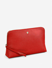 Essential large grained-leather cosmetic case