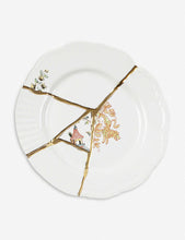 Kintsugi N2 porcelain and 24ct gold fruit plate 21cm