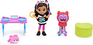 Gabby’s Dollhouse, Kitty Karaoke Set with 2 Toy Figures, 2 Accessories, Delivery and Furniture Piece, Kids’ Toys for Ages 3 and above