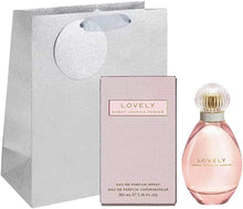 1 x 30ml Lovely Sarah Jessica Parker Eau De Parfume (With GIFT BAG Colours, Styles and Size May Vary)