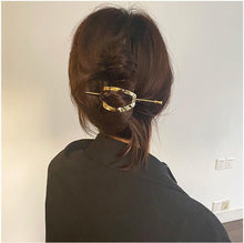 Yheakne Metal Hair Slide Clip Barrette Geometric Hair Holder Clip Pin Vintage Hair Slide Pin Bun Holder Alloy Hair Clip Decorative Hair Accessories for Women and Girls (Gold)