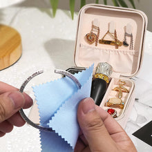 FuninCrea Jewellery Box for Women, Mini PU Leather Travel Jewelry Storage Case with 3pcs Silver Cloth for Rings Earrings Necklace, Portable Jewellery Box Organizer for Girl, Wife, Mother (pink)