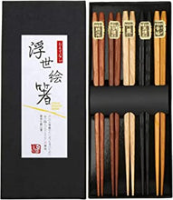 Rpanle 5 Pairs Chopsticks, Natural Wood Reusable Chopsticks Set with Luxurious Black Handmade Box for Sushi, Noodle, Rice, Ramen