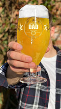 Insaxa Father's Day Gifts Dad Gifts - World's Finest Dad Beer Glass (1 Pint / 580ml) Dad Birthday Gifts for Dad Christmas Gifts for Dad Presents for Dad Fathers Day Gift Dad Gift