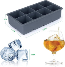 Large Ice Cube Tray 2 Pack, eisaro Silicone Ice Cube Tray with Lid, Big  Square Ice Cube Moulds Easy Release BPA Free for Whiskey, Cocktail, Party  Drinks-Grey