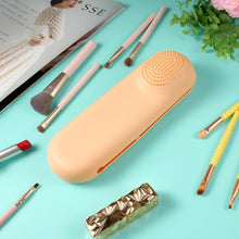 WLLHYF Makeup Brush Holder Travel Silicone Makeup Brush Case Portable Cosmetic Soft Sleek Makeup Tools Organizer for Travel Small or Medium Brushes