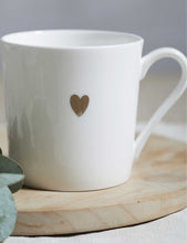 Heart bone-china mug 9cm