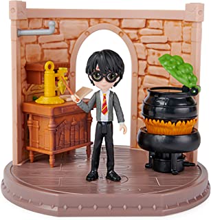 Wizarding World, Magical Minis Potions Classroom with Exclusive Harry Potter Figure and Accessories, Kids Toys for Girls and Boys Ages 5 and up