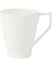 La Classica Nuova porcelain mug