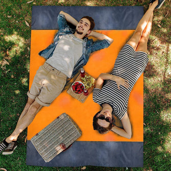 Outdoor Beach Mat Picnic Blanket,Extra Large 210 x 200cm Waterproof Portable Picnic Beach blanket,Sandproof with 4 Fixed Nails,Reinforced Edging for Beach,Park,Camping,Hiking & Family Concerts (Blue)