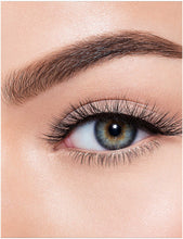 Luxurious lashes