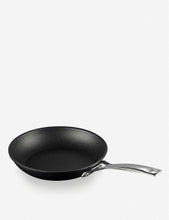 Toughened non–stick shallow frying pan 20cm