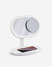 Momax QLED 4-in1 makeup mirror