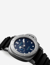 Submersible BMG-TECH™ watch