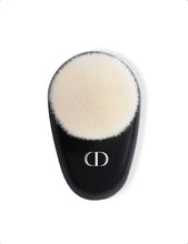 Backstage Face Brush N°18