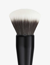 Buffing N°4 foundation brush