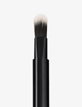 17 Retractable Lip Brush