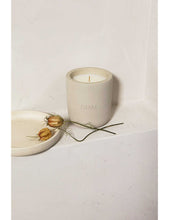 North Bondi scented candle 229g