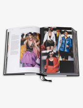 Chanel Catwalk: The Complete Collections book