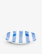 Striped circular ceramic dinner plate 20cm