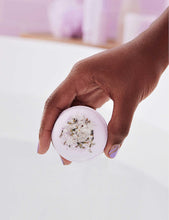 Lavender bath bomb 114g