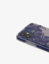 Pepao retro swirl iPhone 11 anti-shock case