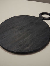 Grained mango-wood chopping board 36cm