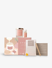 New Romantic blend candle-making kit