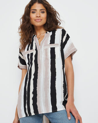 Abstract Stripe Print Pocket Front Short Sleeve Blouse